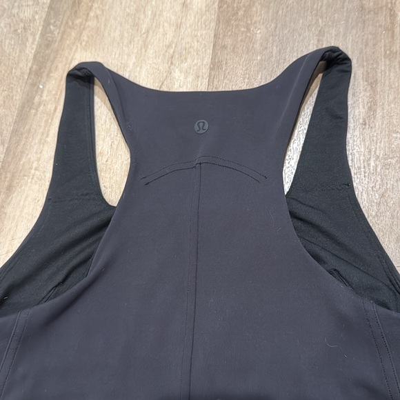 Lululemon In Still Tank Top size 6 - Picture 5 of 5
